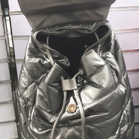 Metallic Backpack - Picture 3 of 6
